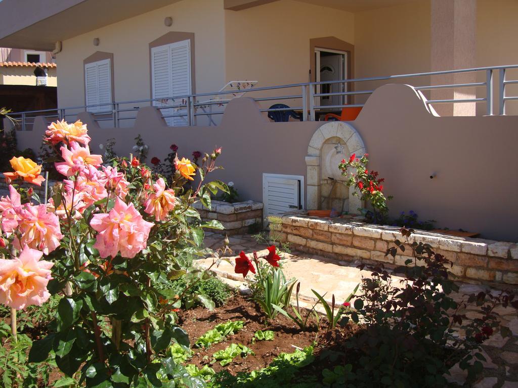 Ksamil Harmony Studios Exterior photo